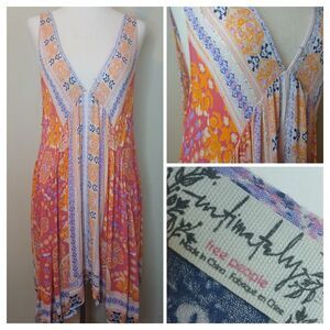 Free People Dress Sz S Plunging V-neckline Handkerchief Hem Floral Print EUC